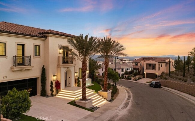 Photo - 20448 Liverpool Way