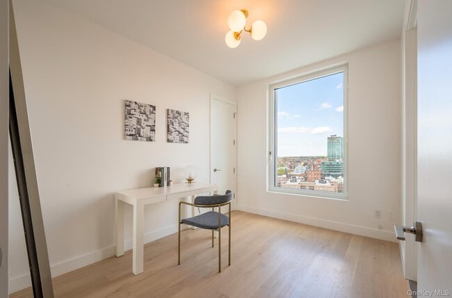 Photo - 136-18 Maple Ave Unit 19G