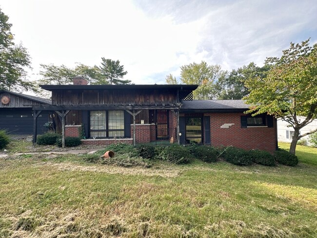 Photo - 409 Lakeview Ave