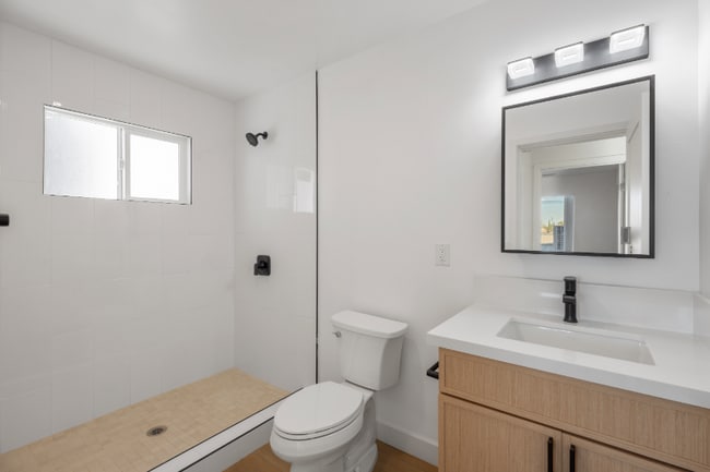 Photo - 3724 Acacia St Unidad Building A 1