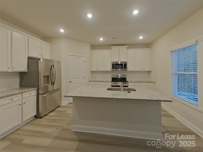 Photo - 137 Queenshall Rd