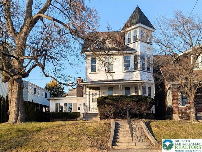 Building Photo - 1603 Butler St