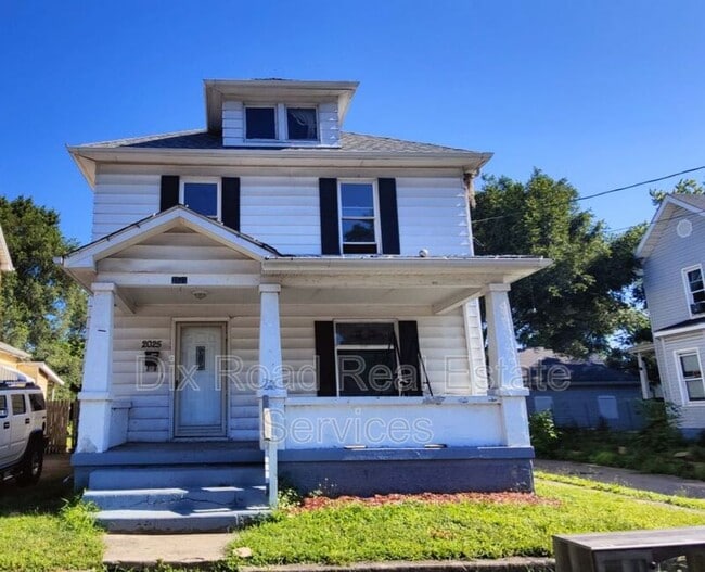 Building Photo - 2025 Arlington Ave Rental