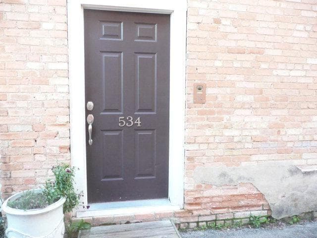 Building Photo - 534 Lafayette Alley Rental