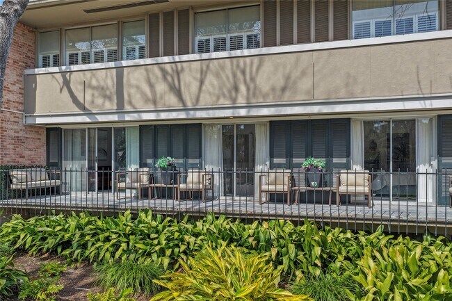 604 S Ripple Creek Dr Unit 604