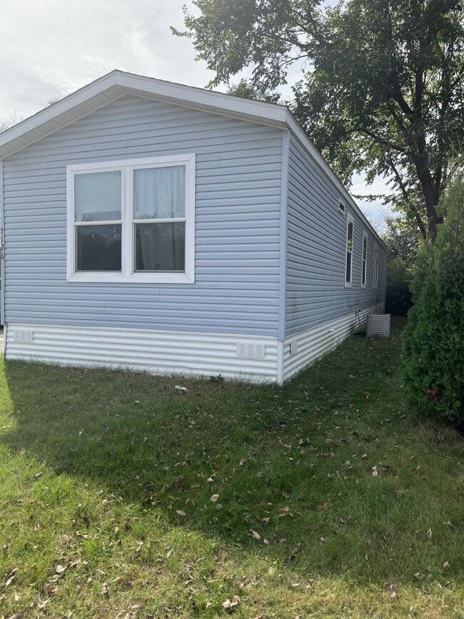 Photo - 7126 123rd St W