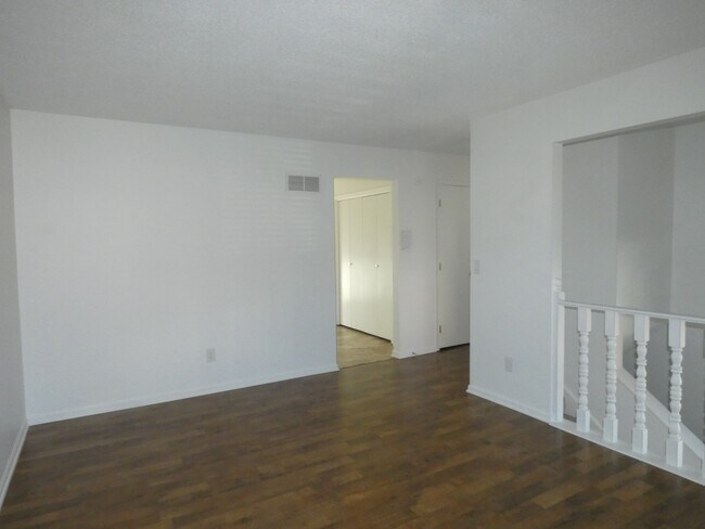 Photo - 7501 NW 82nd St