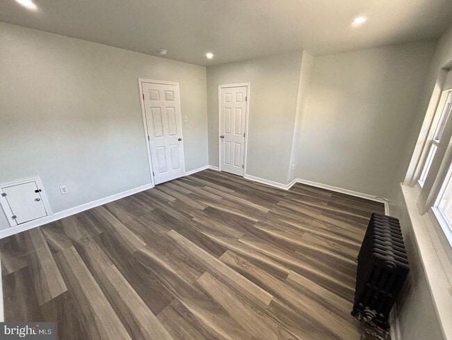 Photo - 223 S 49th St Unit 3F