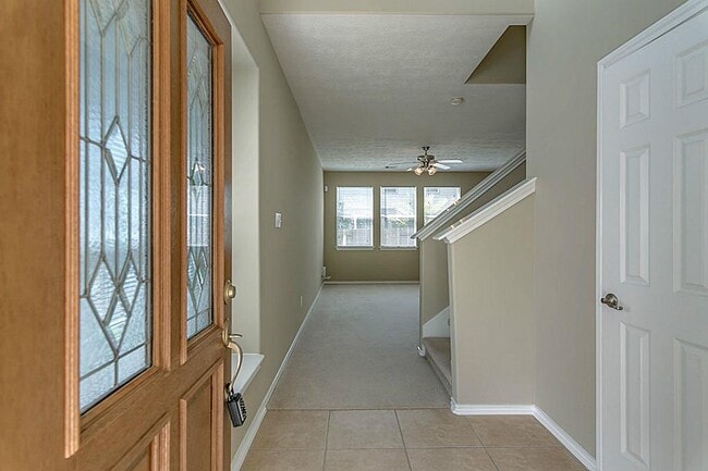 Photo - 19 Wickerdale Pl