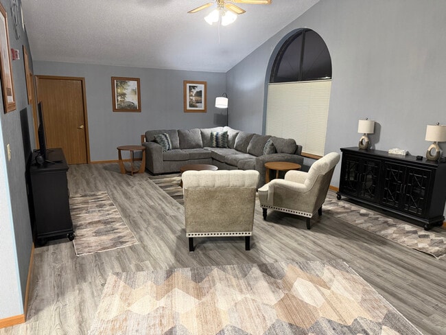 Photo - 604 S Polk St Unit HZ101