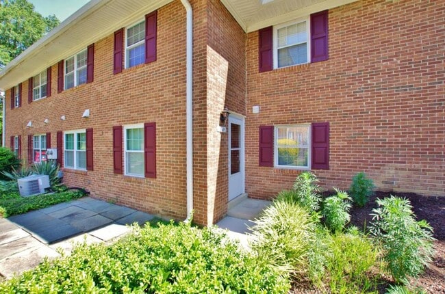 Photo - 8612 Walutes Cir