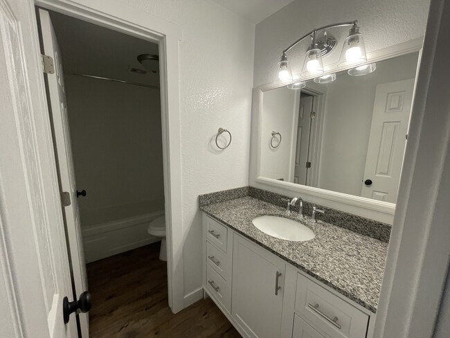 Photo - 111 Lilac Way