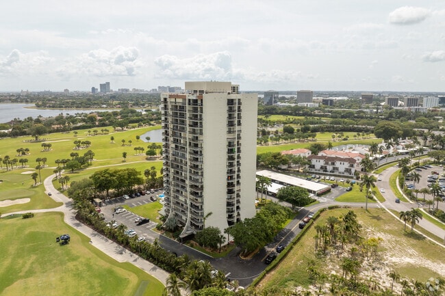 Photo - Washington Tower