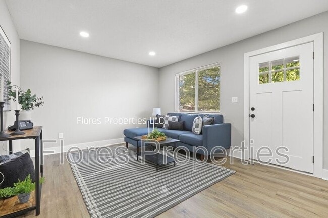 2856 Bretton Woods Dr