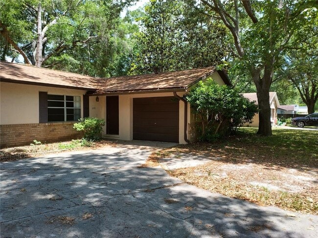 Building Photo - 1209 SW 80th Dr