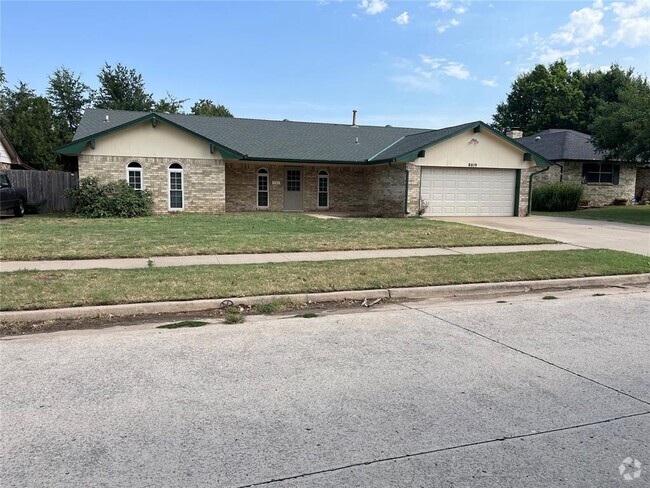 Building Photo - 8019 NW 32nd St Rental