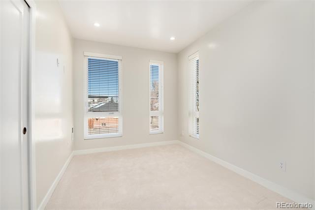 Photo - 1395 Xavier St