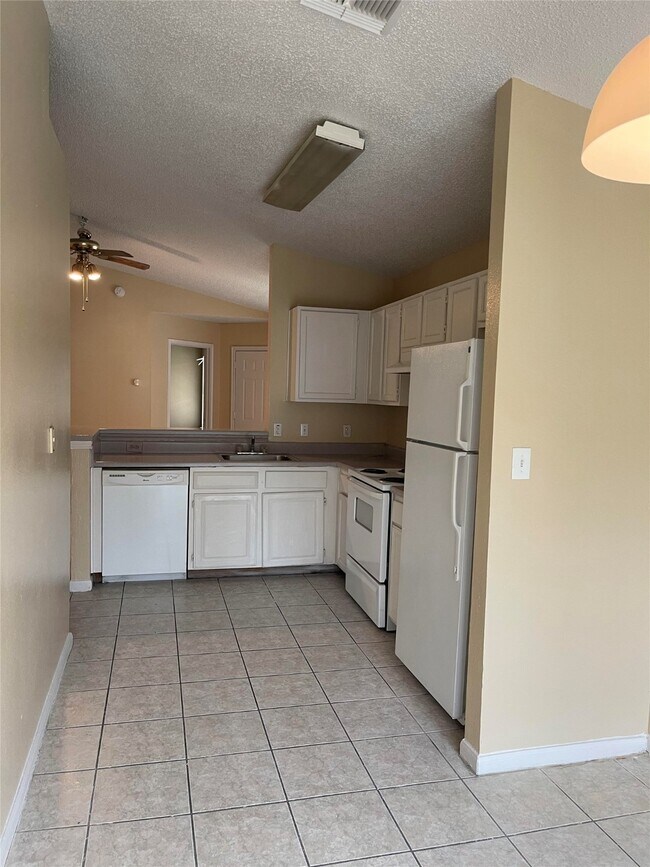 Photo - 4647 Croker Ridge Rd