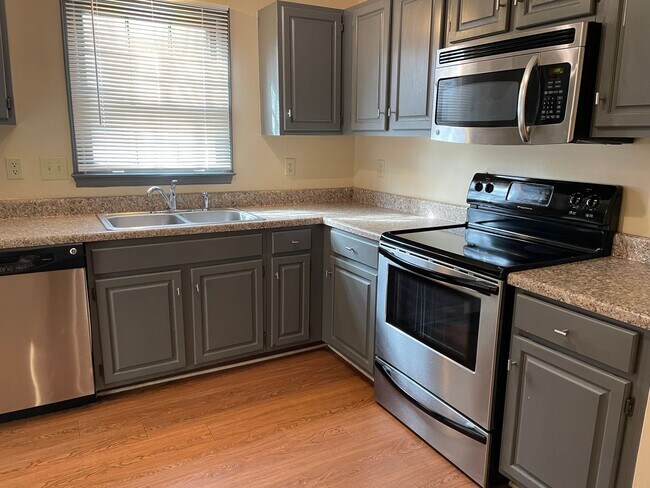 Photo - JAMESTOWN #39