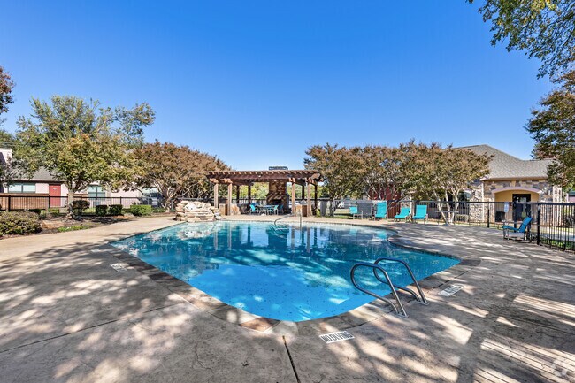 2 Resort Style Pools - Bent Tree Park Apartments