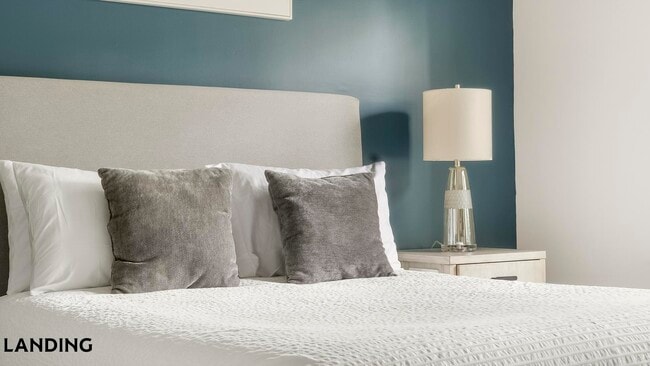 Photo - 1880 Maple Dr NW Unit 206