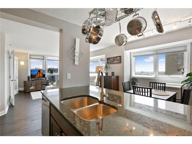 Building Photo - 433 S 7th St Unit 1814 Rental