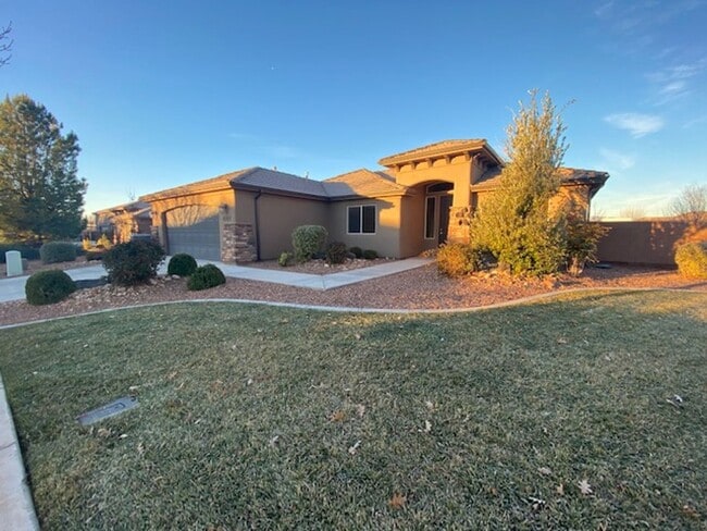 Photo - BEAUTIFUL HOME IN WASHINGTON FIELDS FOR RENT!