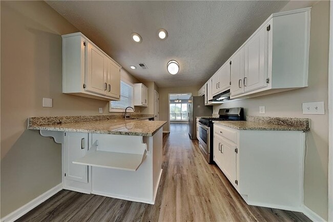 Photo - 5450 Princeton Oaks Dr