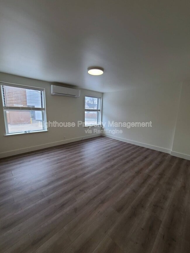 Photo - 917 Pearl St Unit 15