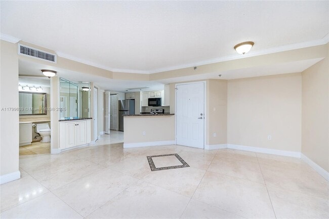 Photo - 2351 Douglas Rd Unit 607