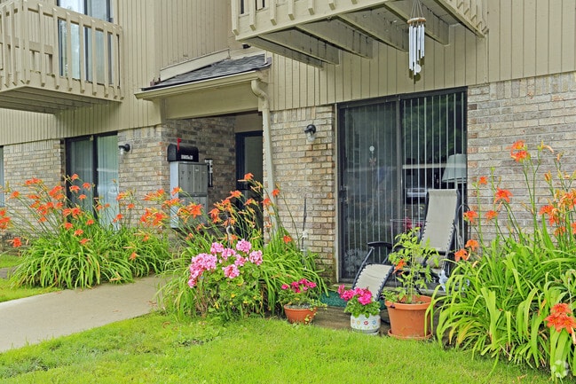 Heritage Park West - Heritage Park West