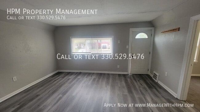 Photo - 1292 Stratford St