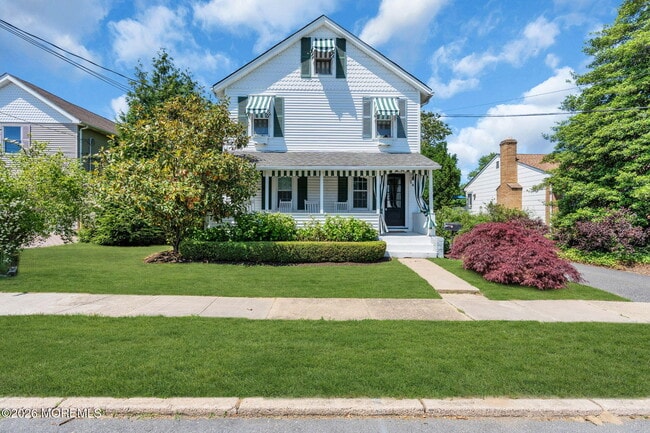 566 Prospect Ave