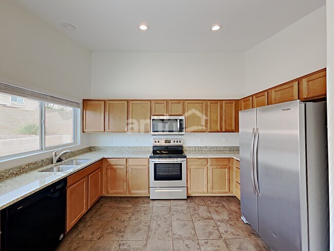 Photo - 22972 W Gardenia Dr