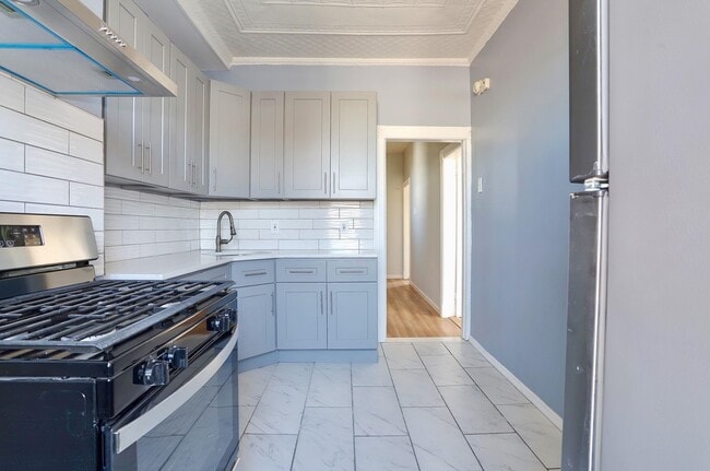 Photo - 118 Bowers St Unit 3