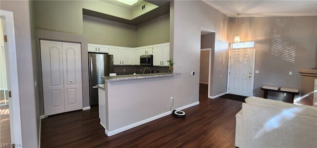700 Carnegie St Unit 2124