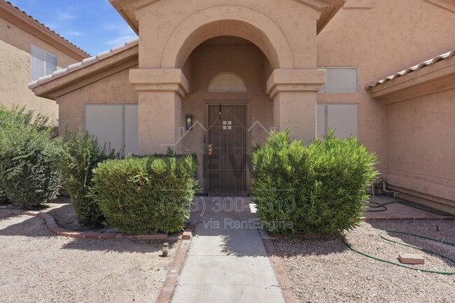 Photo - 4622 E Summerhaven Dr