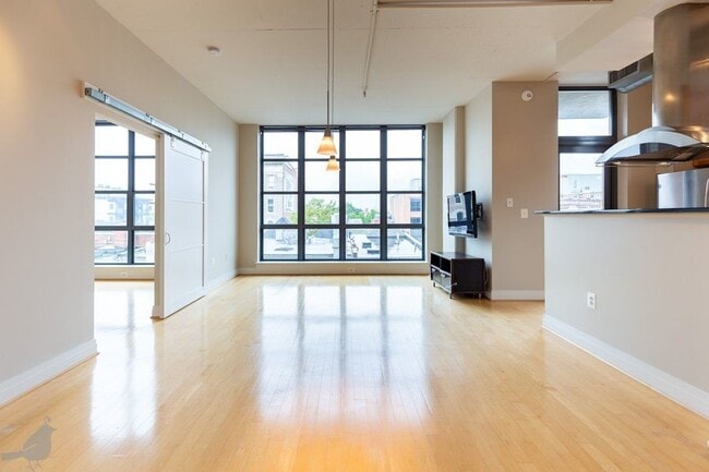 Building Photo - 2020 12th St NW Rental