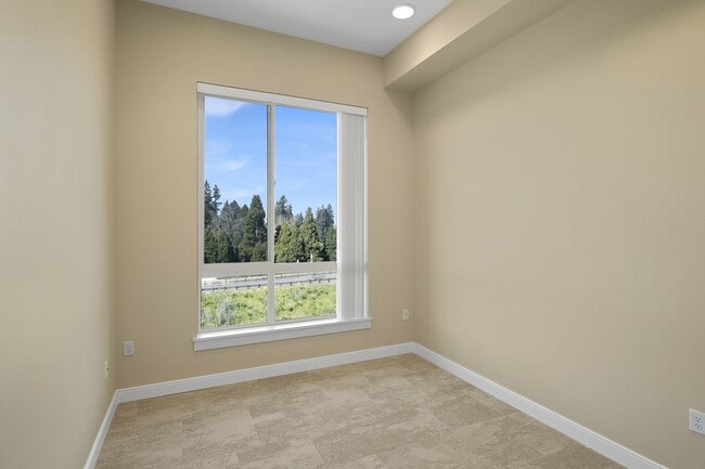35 Club | Bedroom