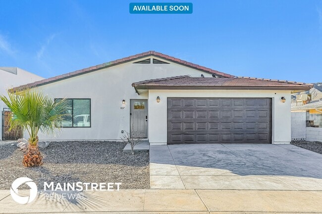Building Photo - 807 W Buist Ave Rental