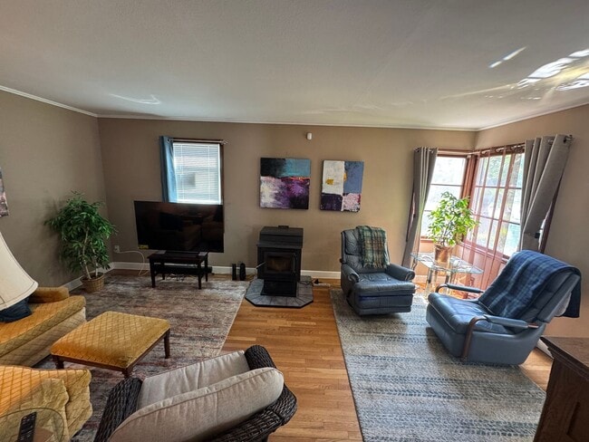 Photo - 205 S 32nd Ave