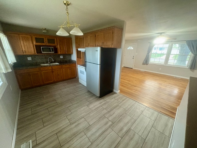 Photo - 5330 SW 31st St