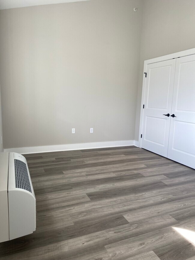 Violet Estates Active Adult 55+ Community Apartments For Rent in