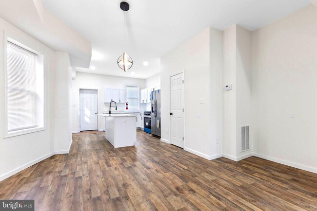 Photo - 3324 Edmondson Ave