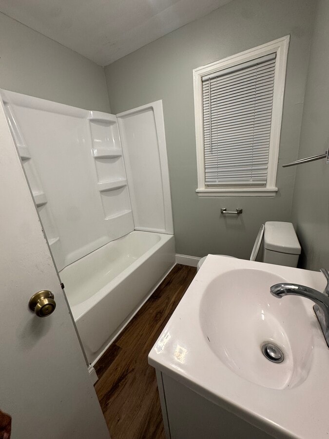 Photo - 522 S Sherman Dr