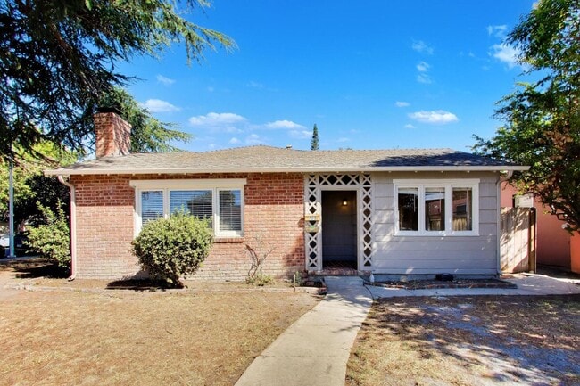 Photo - 795 Locust St