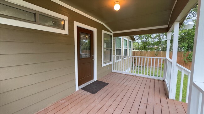 Photo - 21253 South St