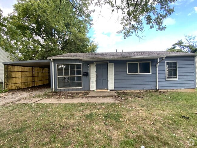 Building Photo - 905 Southmoor Dr Rental