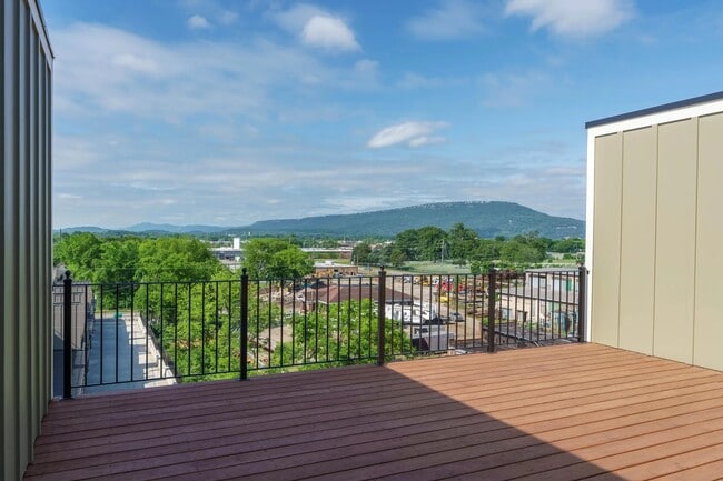 Photo - 829 S Greenwood Ave