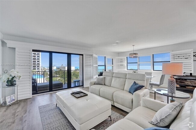 Building Photo - 1201 S Ocean Dr Unit 701S Rental